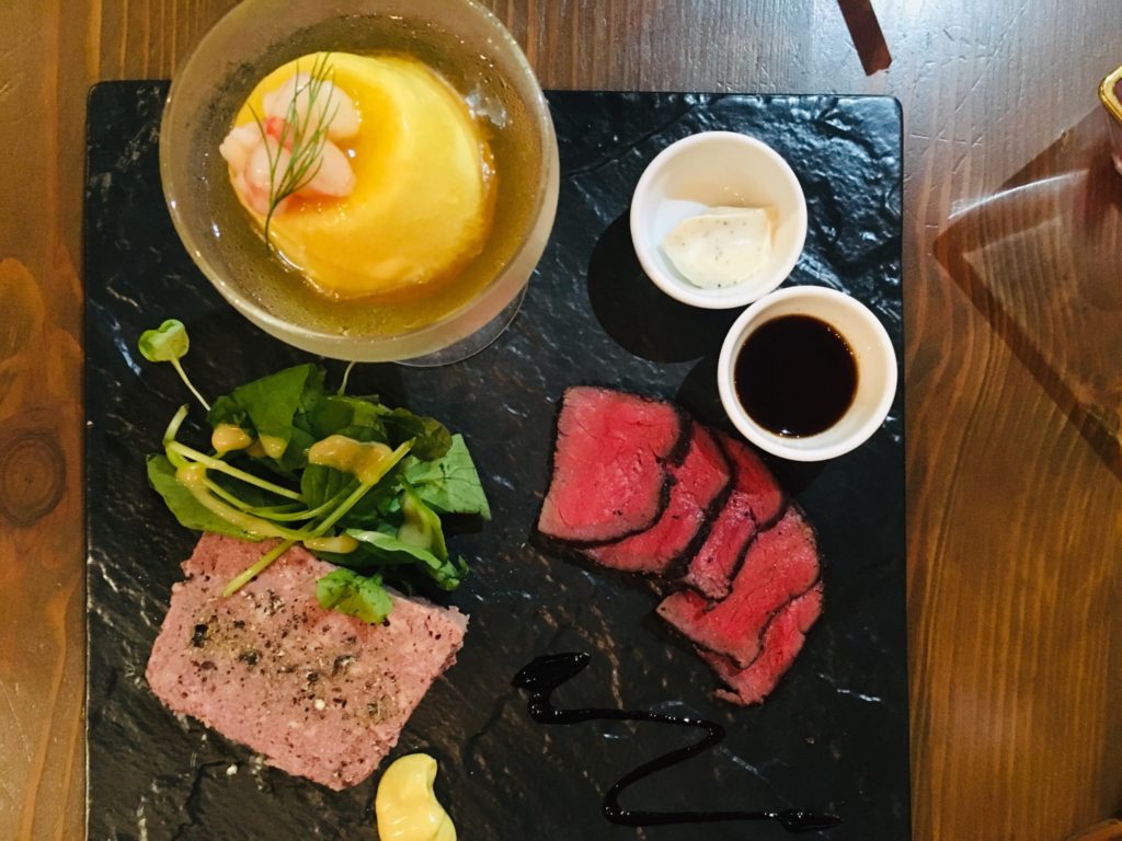 軽井沢のおすすめレストランの前菜盛り合わせ