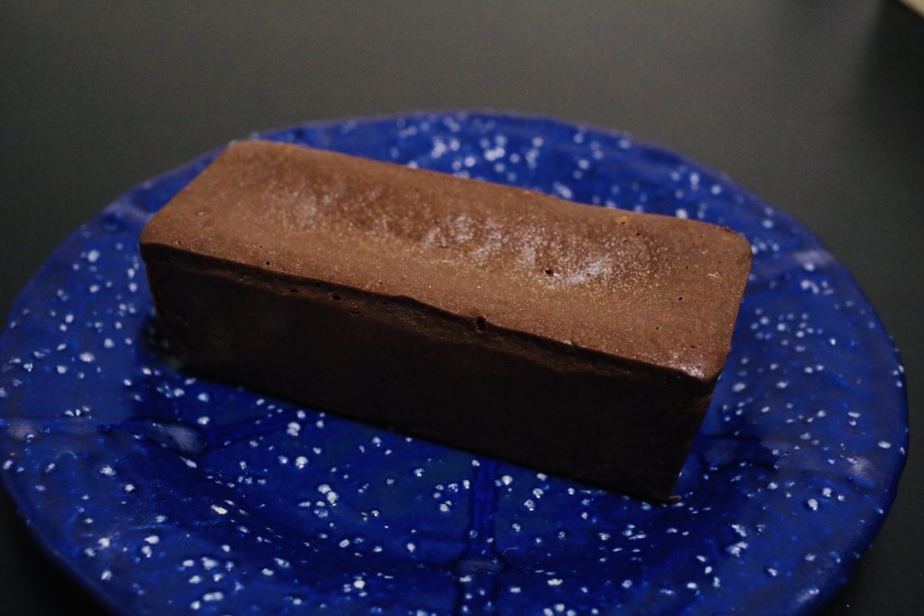 ダンデライオンチョコレートのガトーショコラの食べ方は2通り