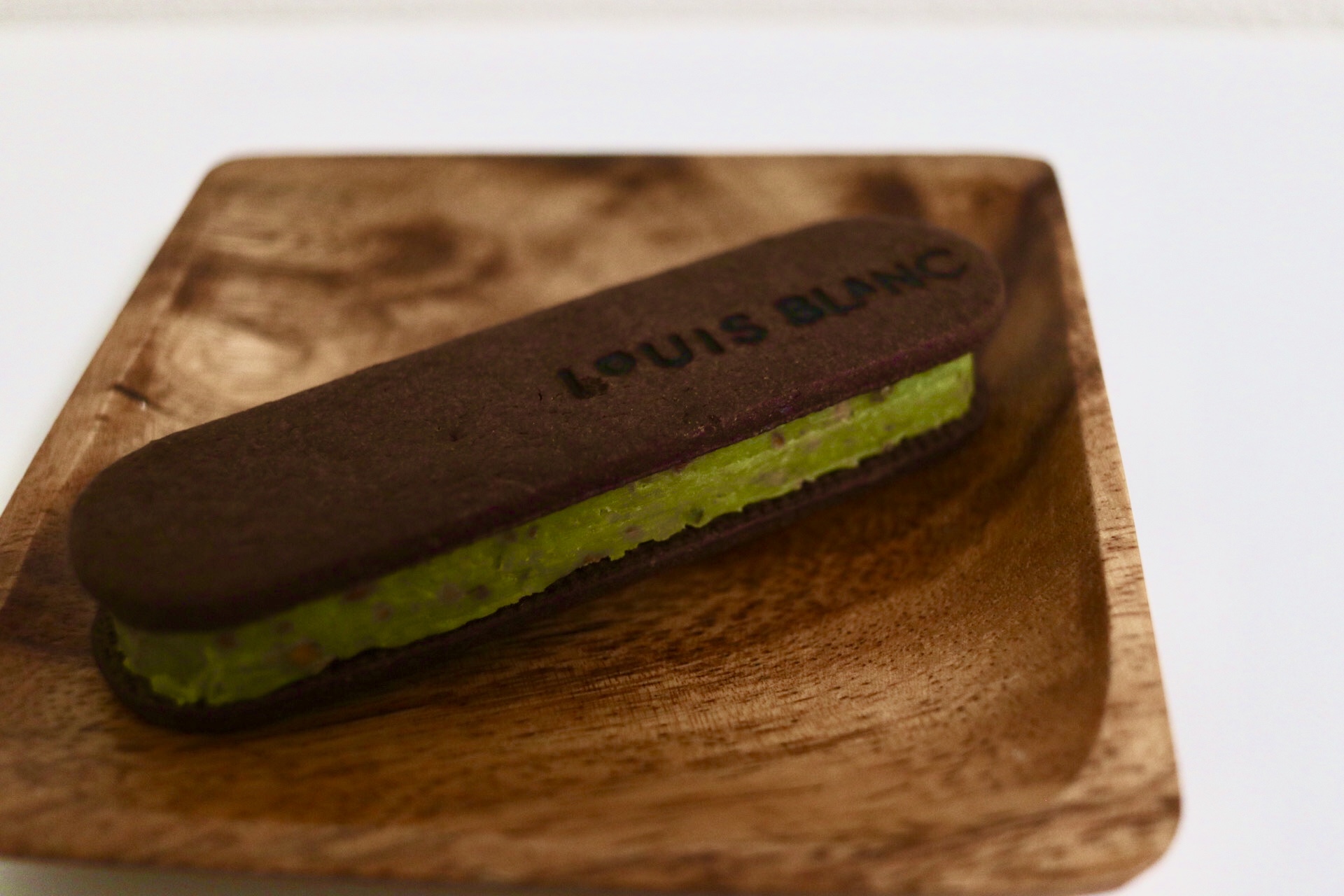 【リアルな口コミ徹底解剖】嵐が差入れしたLouis Blanc (ルイスブラン)通販でお取り寄せ｜イロドリの旅