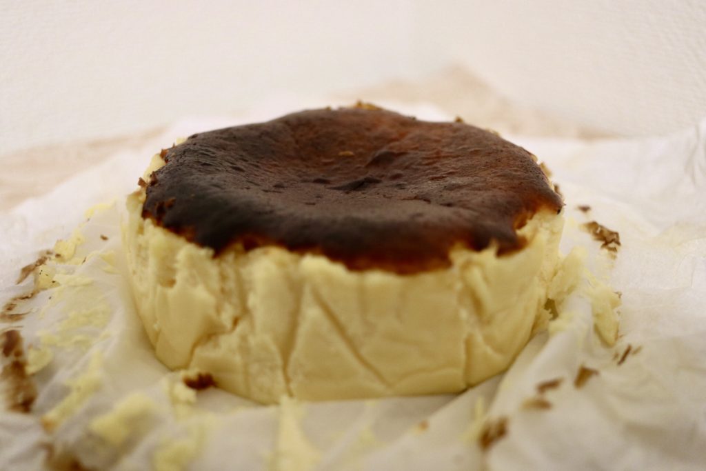 レスピラシオンのチーズケーキはしっとり重厚感と広がる甘み
