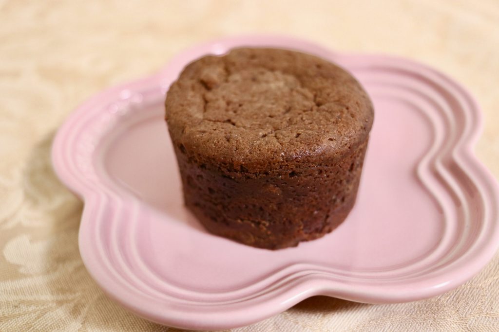 ミトンのガトーショコラは希少なカカオ使用のリッチな濃厚さ