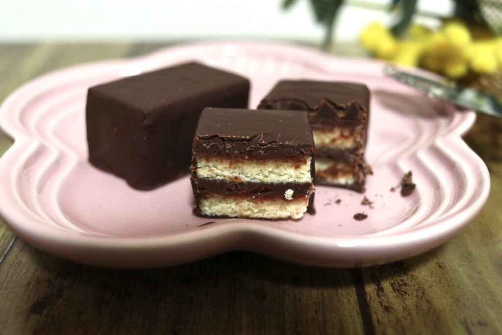 ダンデライオン・チョコレートのサブスク10月プチチョコレートケーキ